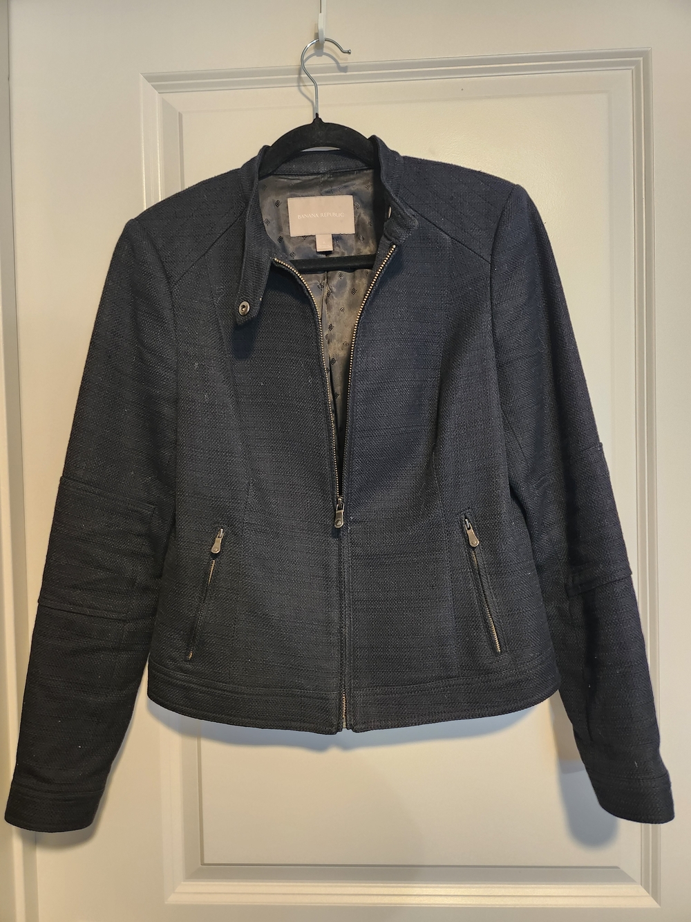 Banana Republic Women's Black Zip-Front Textured Jacket